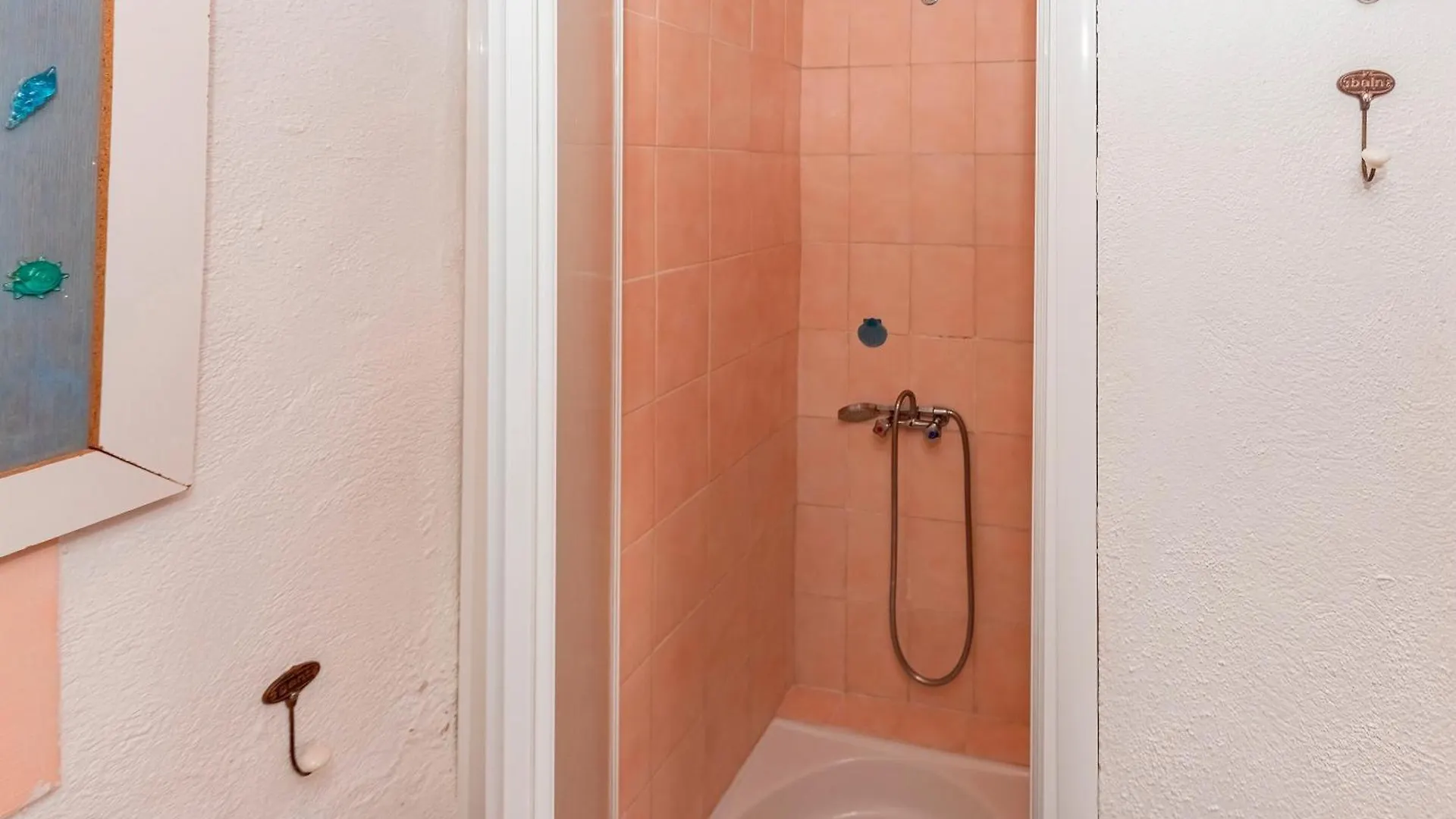 Le Pijouret - Appt Avec Piscine Privee Apartment Brignoles